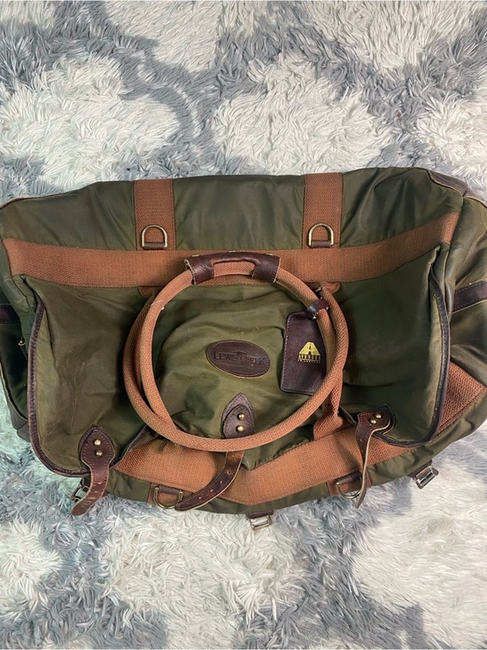 Lewis creek Other - Vtg Lewis Creek Duffle Bag Travel Fishing Leather Missing Shoulder Strap USA